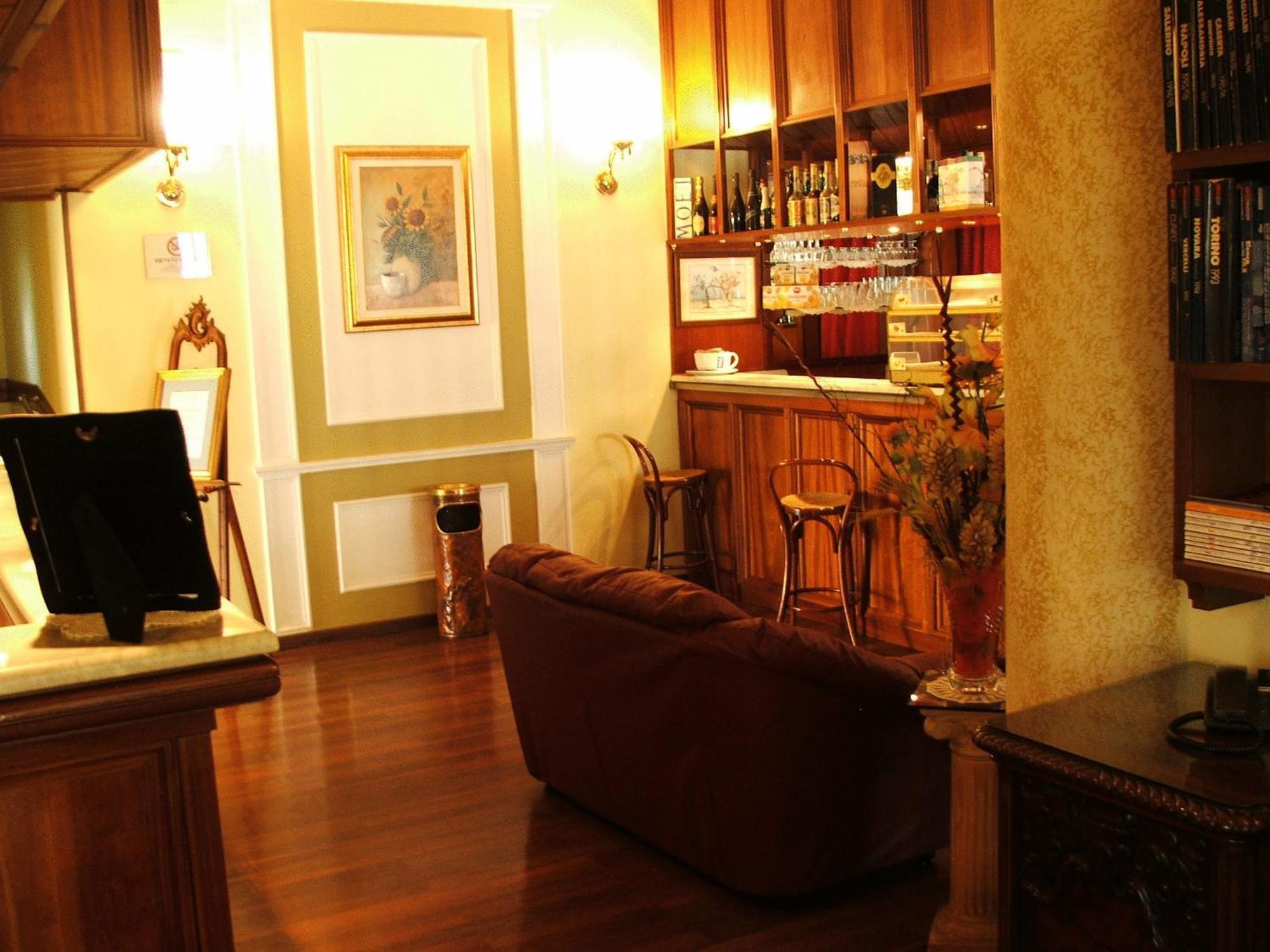 Cristal Hotel Manocalzati Εξωτερικό φωτογραφία