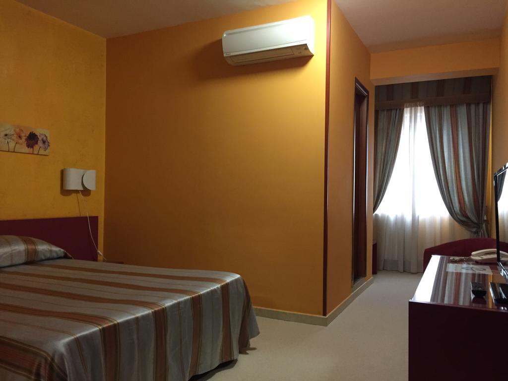 Cristal Hotel Manocalzati Εξωτερικό φωτογραφία