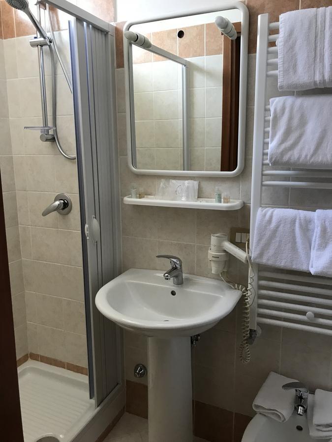 Cristal Hotel Manocalzati Εξωτερικό φωτογραφία