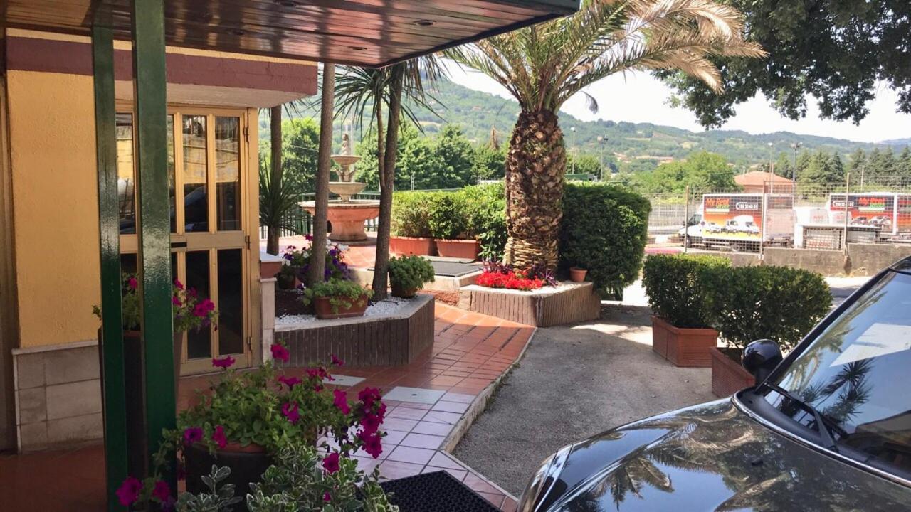 Cristal Hotel Manocalzati Εξωτερικό φωτογραφία